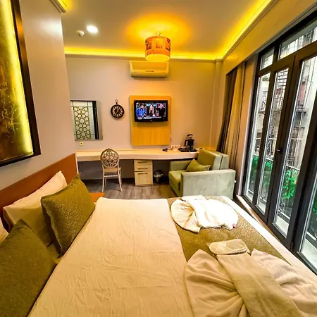 House Aparthotel