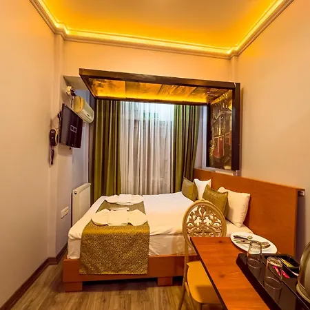 House 3* İstanbul
