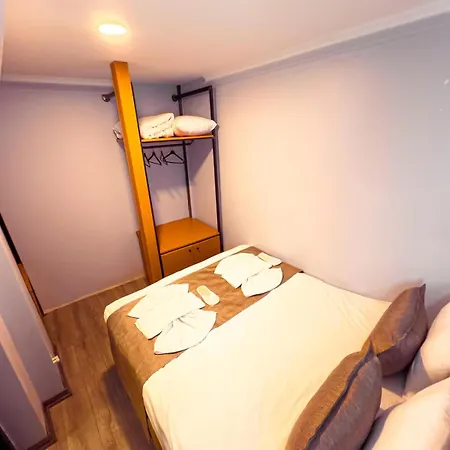 House 3* İstanbul