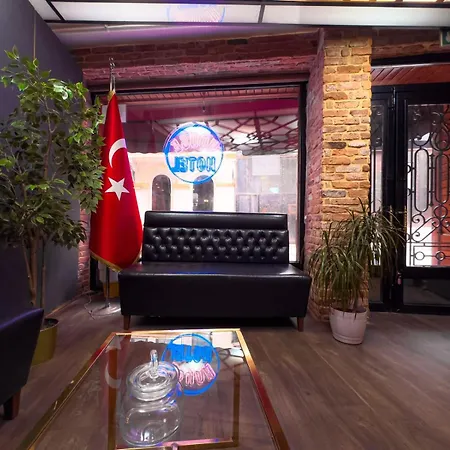 House Apartahotel